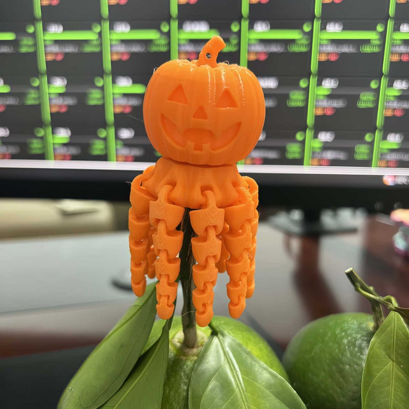 Halloween Ghost Pumpkin Glow-in-the-Dark Rotating Keychain Stress Relief Toy - Image 2
