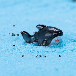 No. 15-Black Shark approximately 2.8x1.6cm