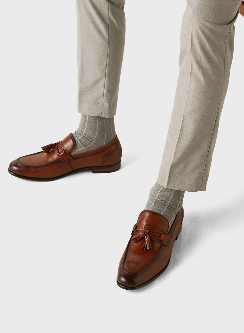 DUCHINI Tassel Formal Slip Ons