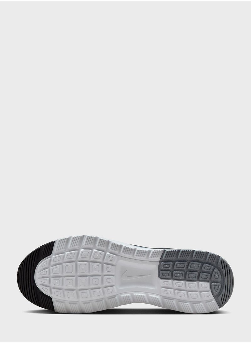Nike - Air Max Nuaxis - Image 1
