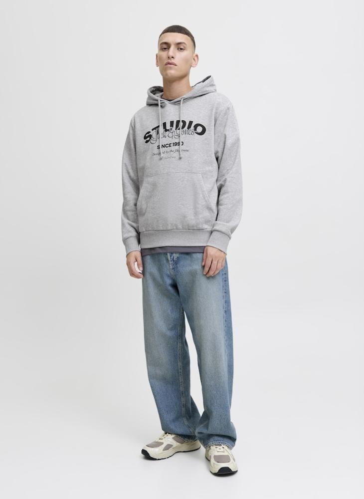 جاك اند جونز هودي بطباعة نصية - Image 4