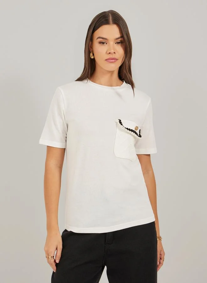 Styli Embellished Pocket Detail Regular Fit T-Shirt