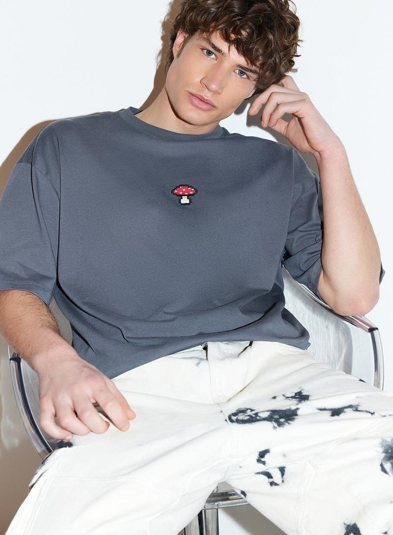trendyol Anthracite Oversized / Wide Cut Mushroom Embroidered 100% T-Shirt Tmnss24Ts00070 - Image 1