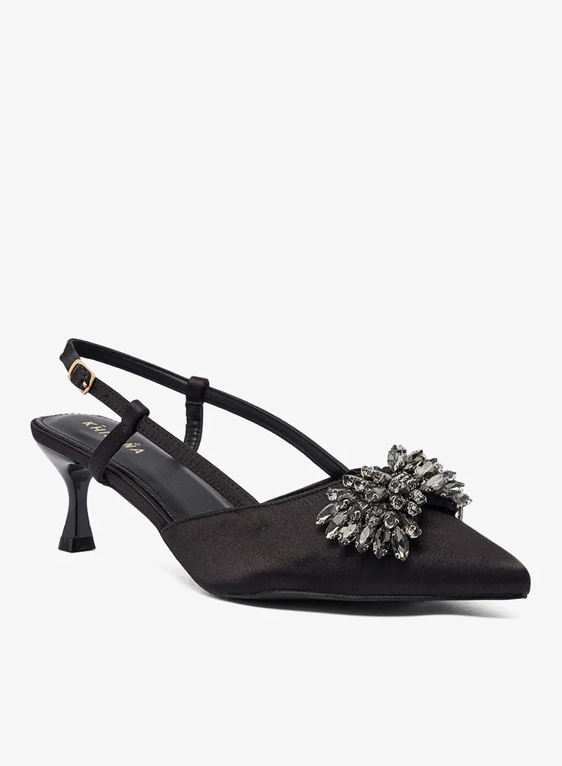 خزانة حذاء كلاسيكي بكعب خلفي مكشوف