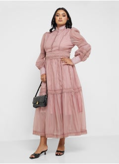 Plus size puff sleeve dress with lace trim