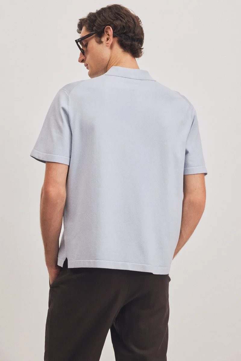 H&M  Regular Fit Fine-knit shirt for Men | Best Price UAE