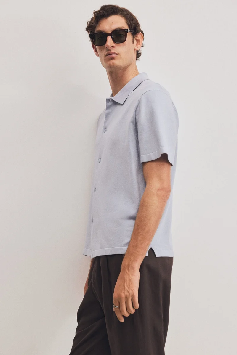 H&M  Regular Fit Fine-knit shirt for Men | Best Price UAE