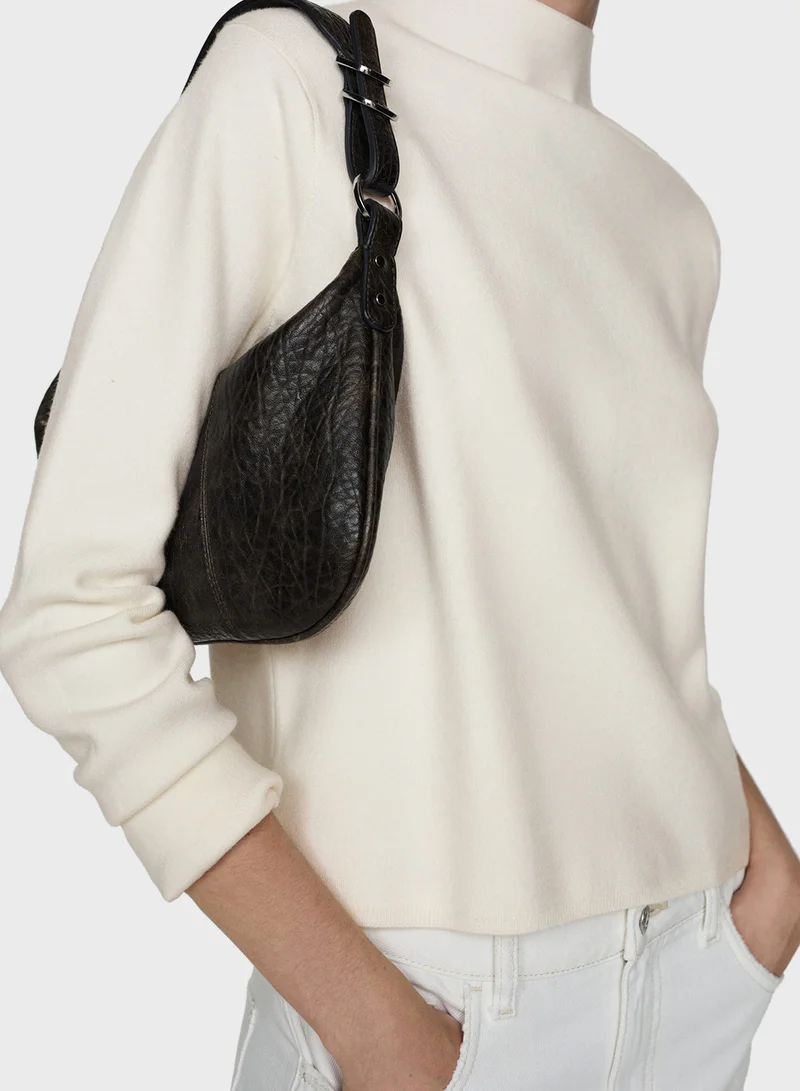 مانجو High Collar Sweater