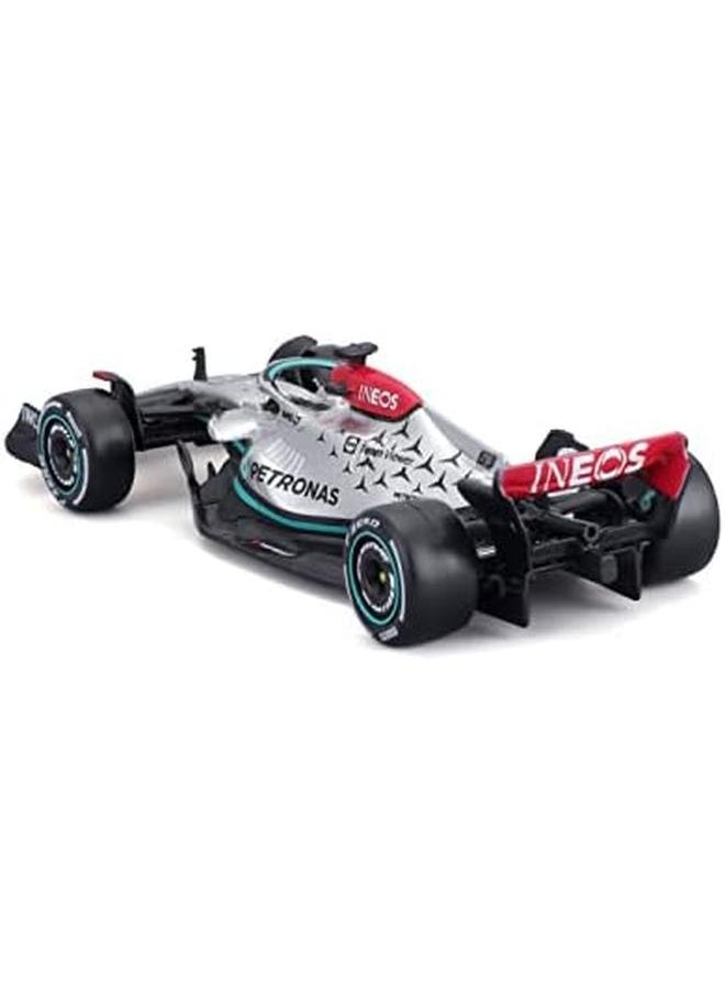 Bburago - 43 Mercedes Amg Petronas F1 Team W13 2022 - Image 1
