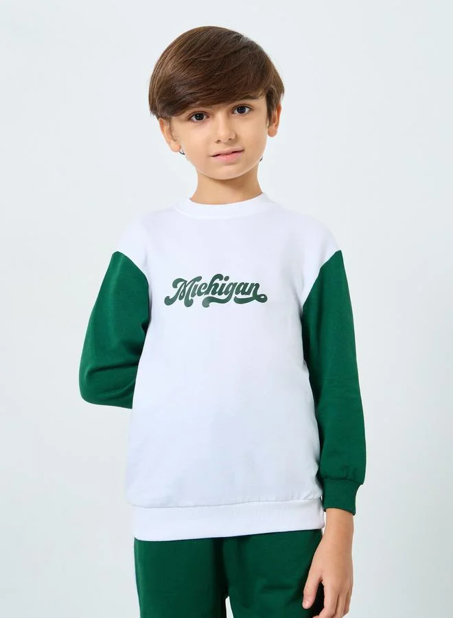 Styli Styli Boys Printed Sweatshirt and Joggers Set