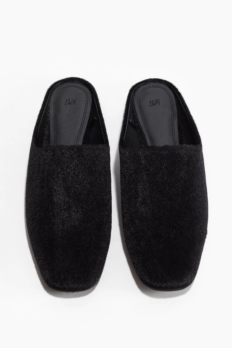 اتش اند ام حذاء ميول