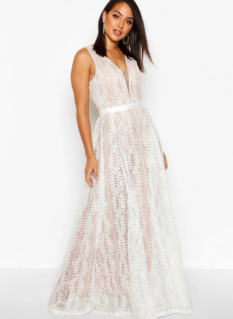 boohoo Lace Insert Plunge Neck Dress