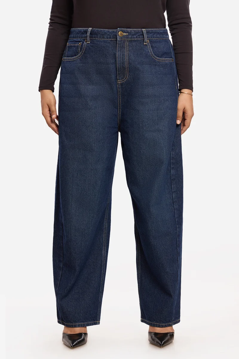 فيرجيو Solid Cotton Denim Barrel Fit Plus Size Jeans for Women