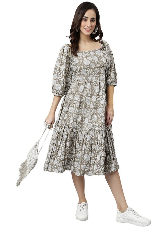 Janasya - Janasya Women's Grey Pure Cotton Floral Printed Tiered Dress (JNE3935-DR-S) - Image 1