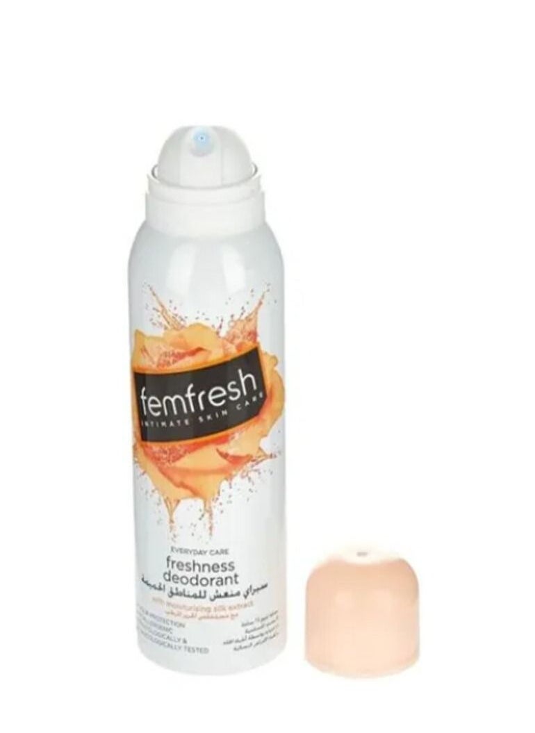 femfresh - Refreshing spray for intimate areas with natural silk extract 125ml - Image 1