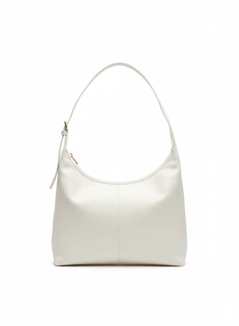 Vbranda A stylish shoulder bag featuring a modern