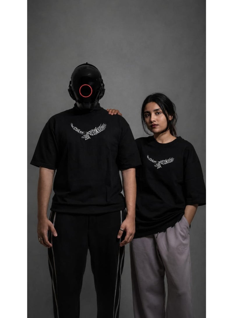 تي شيرت أوفر سايز بطبعة نسر عربي - Image 2