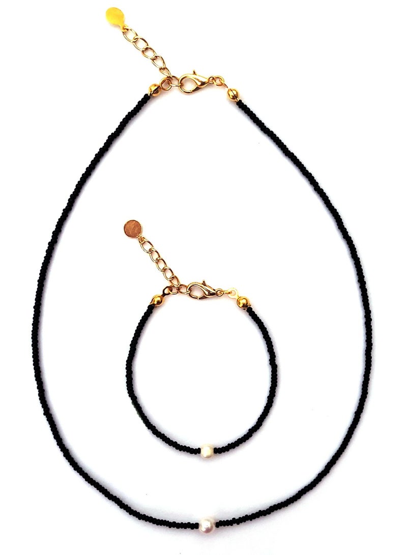 Alwan Jewelry Set of a Bracelet and a Necklace with a Pearl  - Image 2