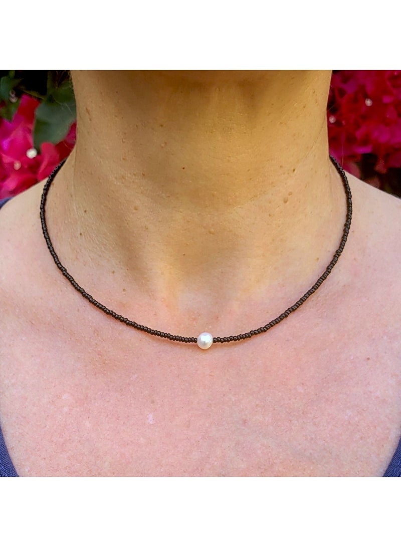 Alwan Jewelry Set of a Bracelet and a Necklace with a Pearl  - Image 3