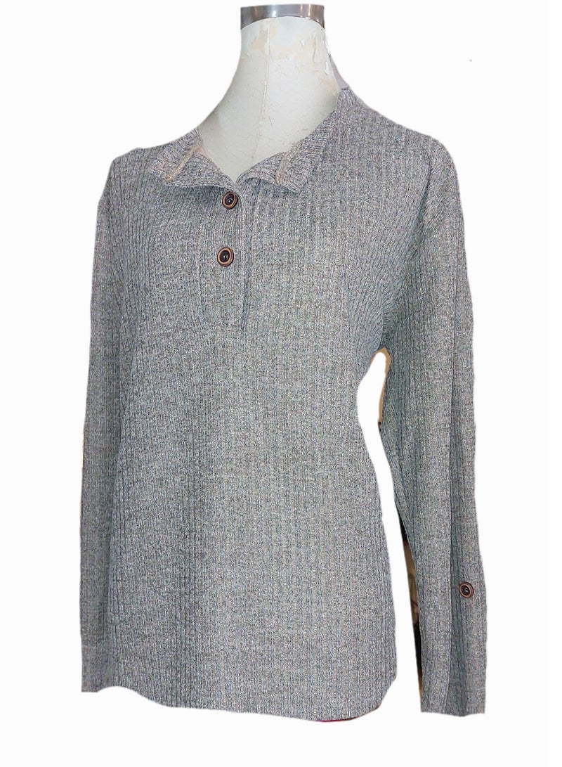 Women basic long sleeves buttoned top