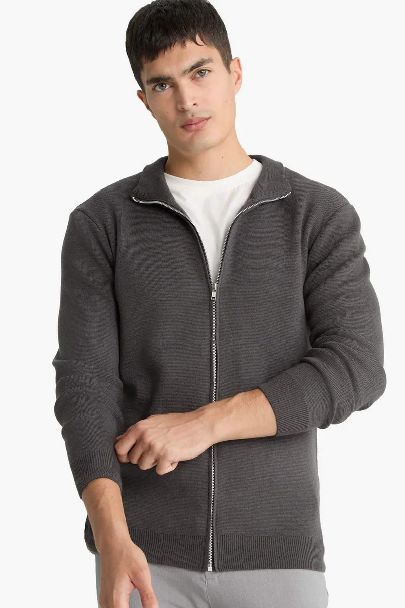 ديفاكتو Standard Fit Turtleneck Knitwear Cardigan