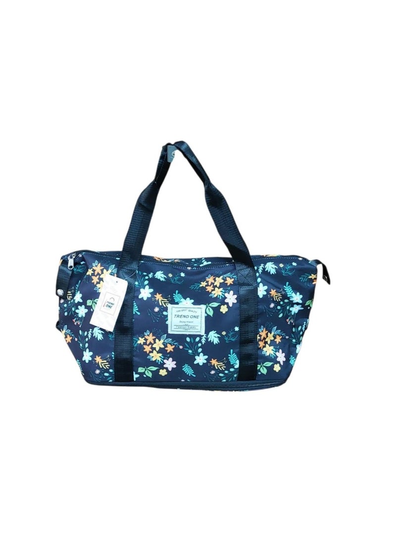 A practical and stylish bag, spacious and water-resistant, with multiple pockets to organize all your daily needs easily and elegantly. - Image 2