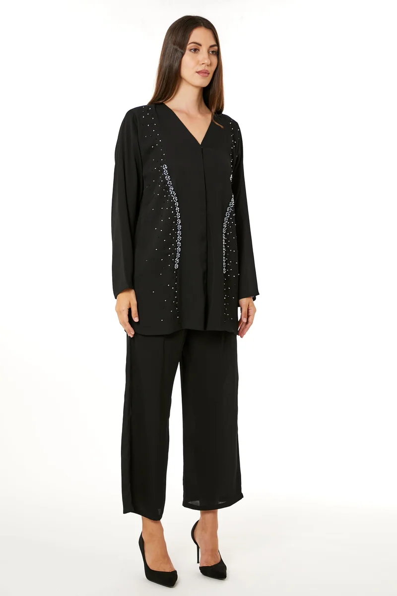 Moistreet V-Neck Top & Pant Set
