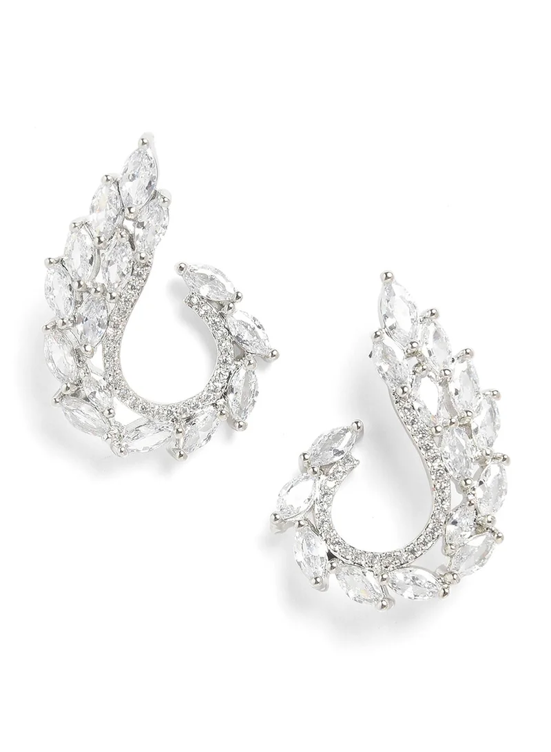 SOHI Contemporary Artificial Stud Earring Jewellery