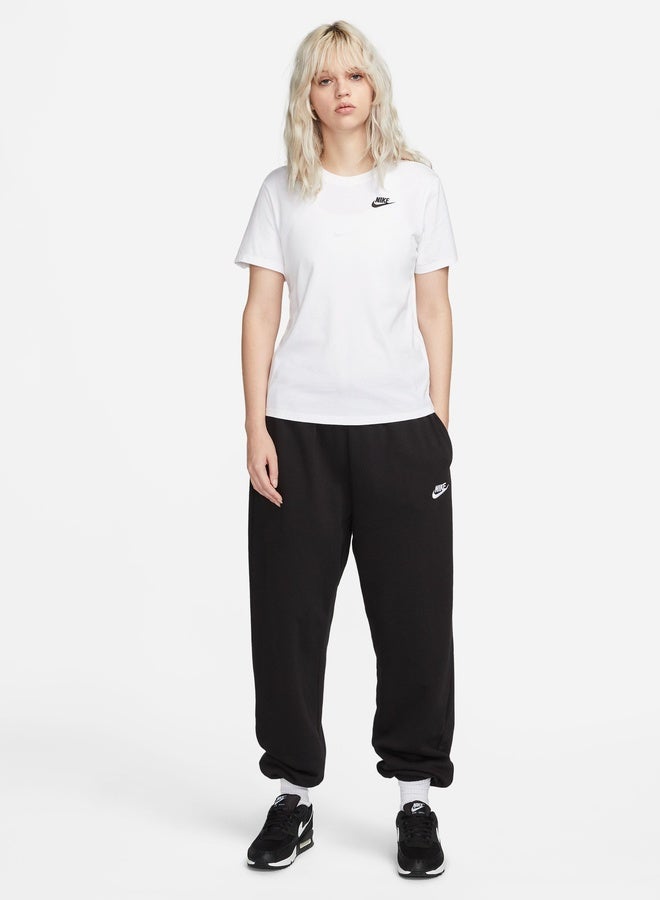 Nike Women’S Nike Sportswear Club Tee - Image 5