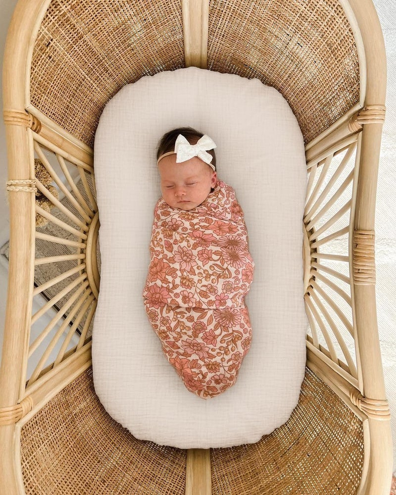 Wimist Muslin Baby Lounger Cover 2 Pack, Soft Breathable Newborn Lounger Pillow Cover for Boys Girls Infant (Beige & Cream) - Image 5