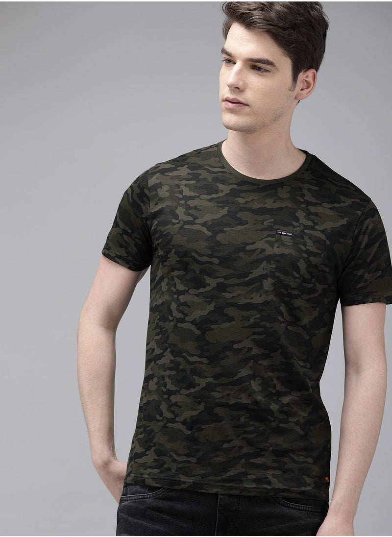 THE BEAR HOUSE Men's Cotton T-Shirt Soft and Breathable Classic Fit Casual Comfortable Everyday Wear Perfect for All Seasons Ideal for Work, Travel, and Leisure Versatile Style  - Image 4