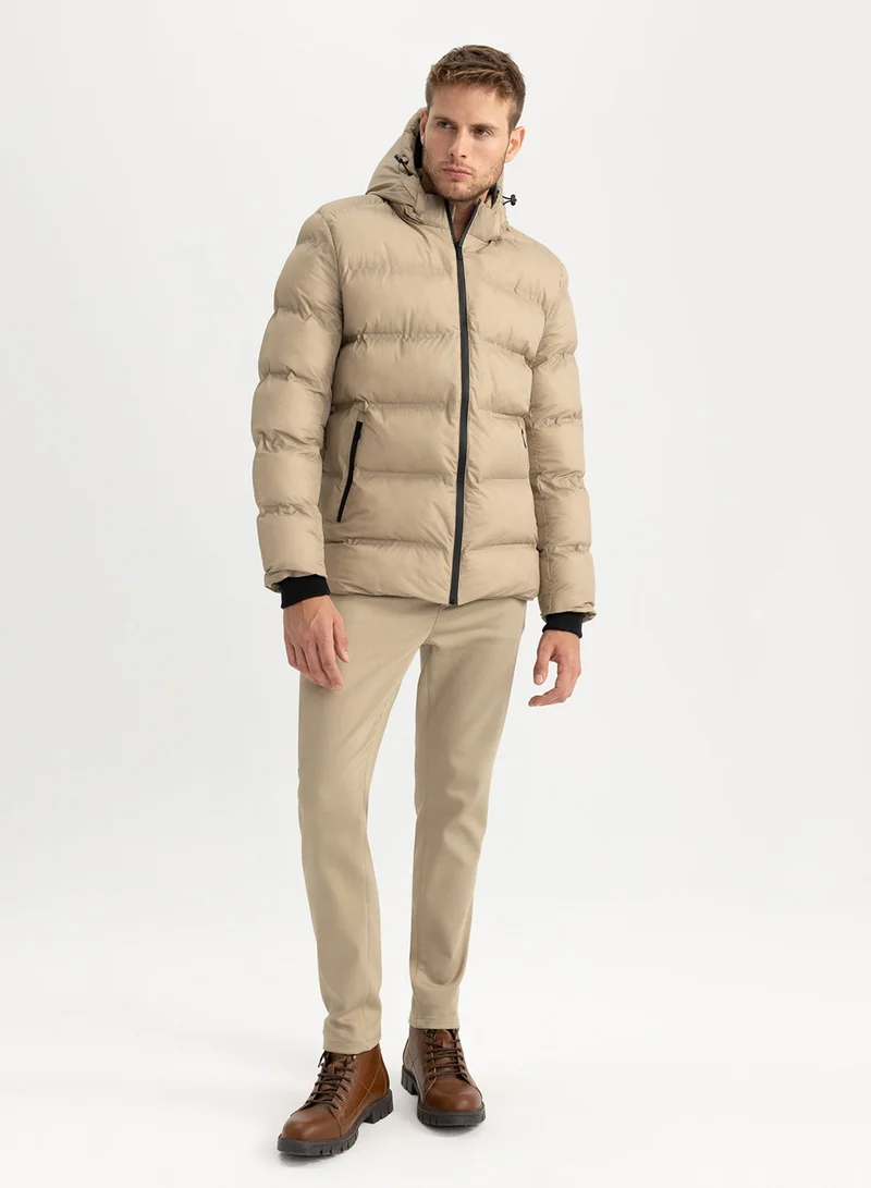 DeFacto Slim Fit Hooded Puffer Jacket With Lining