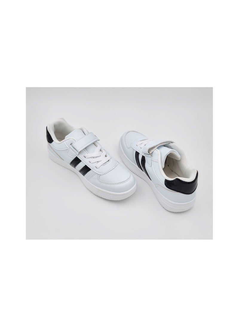 Shoes and casual sneakers Suitable for both genders with high quality in attractive color and elegant shape - Image 3
