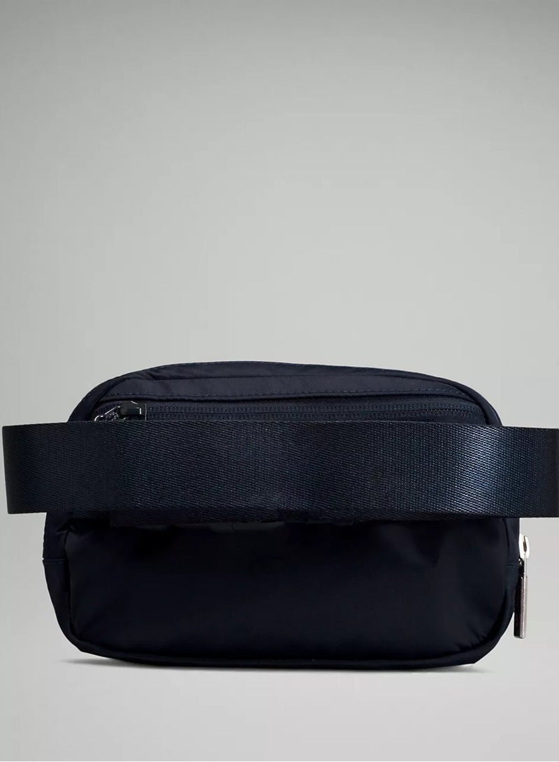 Lululemon Everywhere Belt Bag, Compact, and Convenient Belly Bag with Zippered Pockets, Easy-Access Exterior Pocket, and Interior Essentials Pocket for On-the-Go Storage，Dark Blue - Image 4