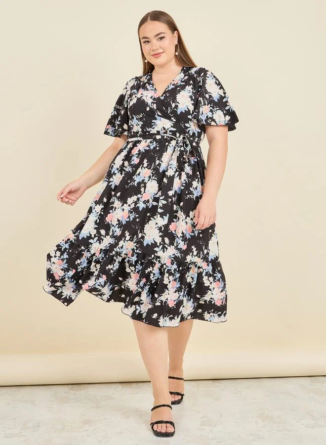 Styli Floral Print Tiered Midi Dress with Self Tie Up