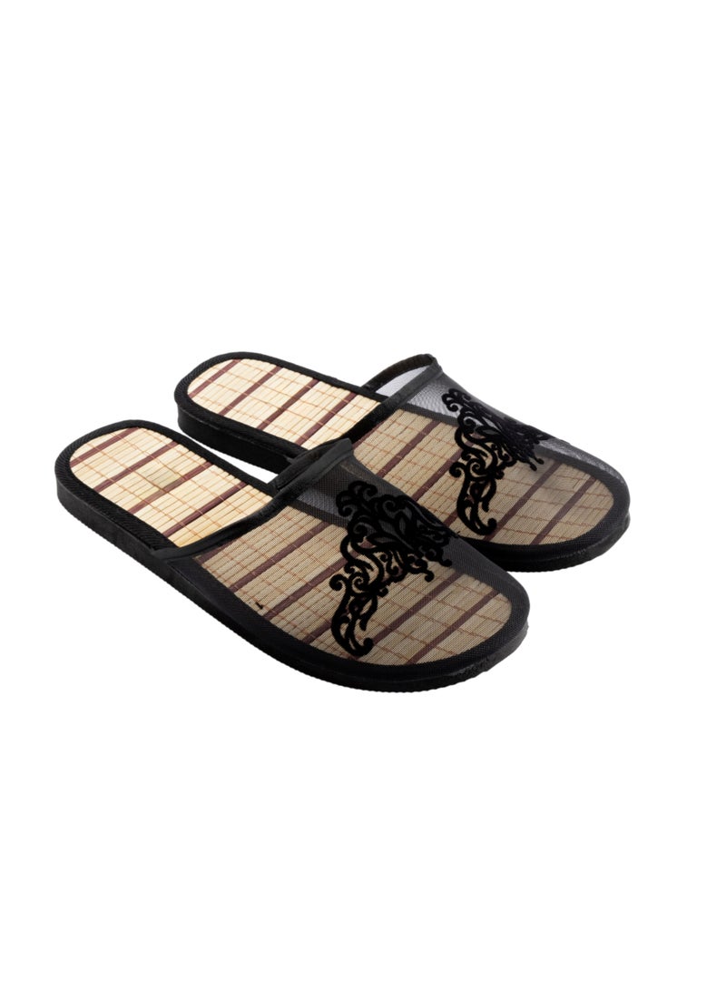 Comfortable Flat Slippers, Women Indoor Outdoor Footwear Size 36-41 Black  - Image 3