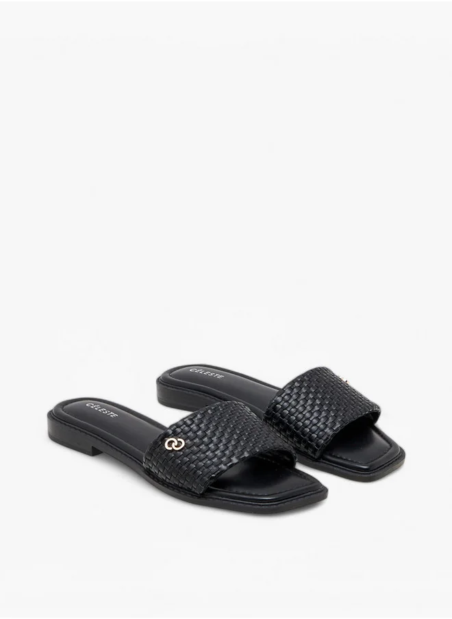 سيليست Women's Textured Slip-On Flat Sandals