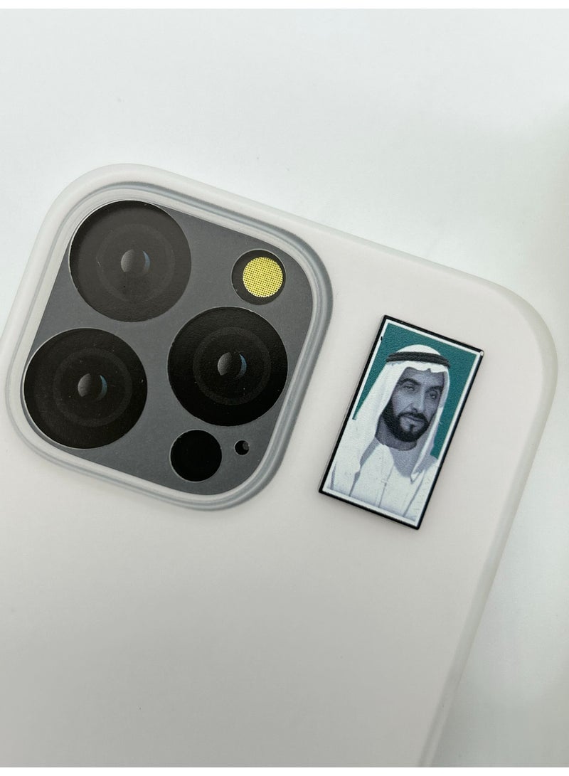 4 قطع من ملصقات معدنية - ملصق الشيخ زايد و شعارات أبوظبي وملصق الصقر - معدن عالي الجودة للهواتف المحمولة وأجهزة الكمبيوتر المحمولة وحقائب الظهر والمزيد - Image 2