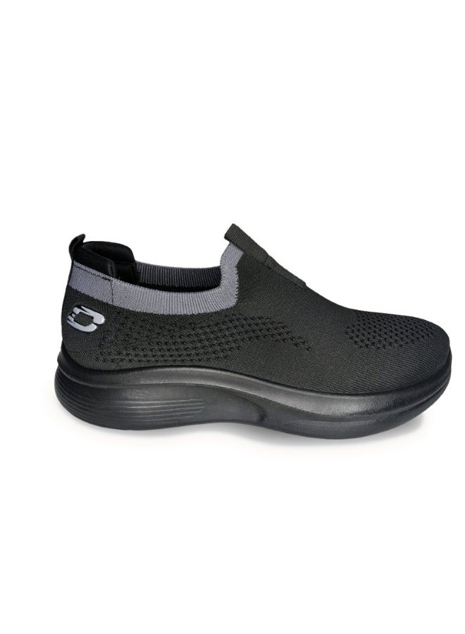 Men Black Breathable Slip‑on Knit Sneakers, Lightweight Soft Sole Daily Walking Shoes - Image 1