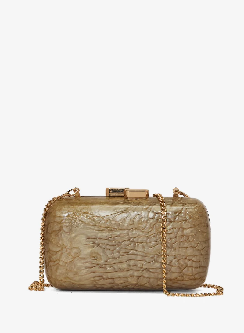 نمشي x حقيبة يد نسائية مزينة بالراتنج بتفاصيل ذهبية