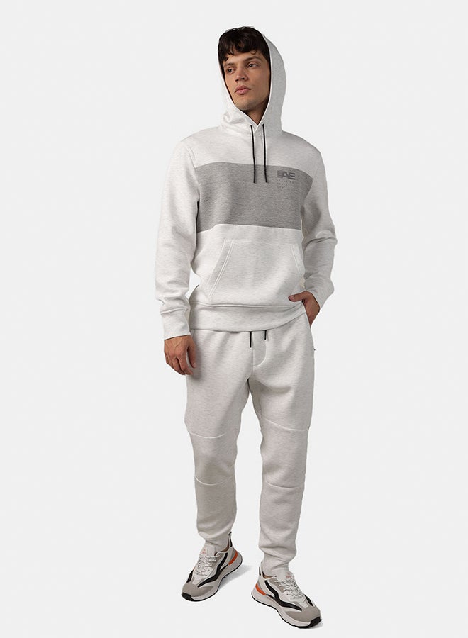 امريكان ايجل Colorblock Logo Sweatshirt  - Image 1