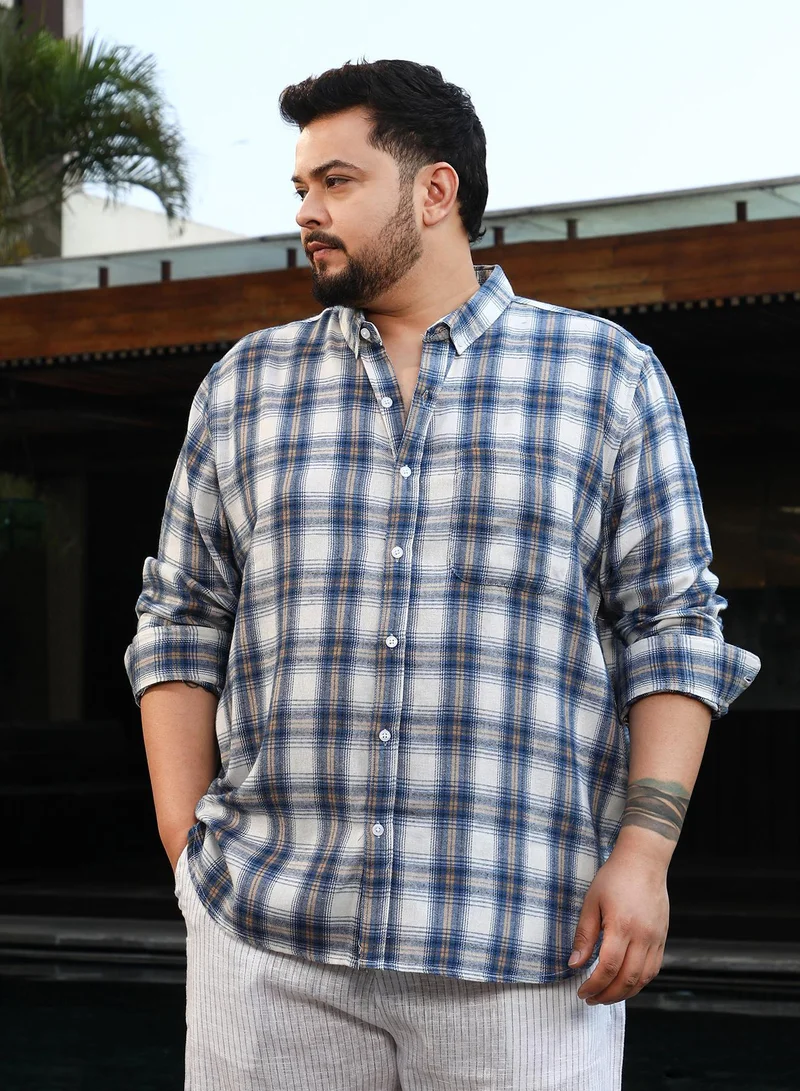 انستافاب بلس قميص رجالي مقاس بلس أوف وايت وأزرق بتصميم كاروهات متدرج للارتداء الكاجوال