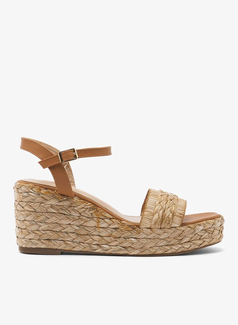 جينجر صنادل بكعب إسفيني بحزام للكاحل