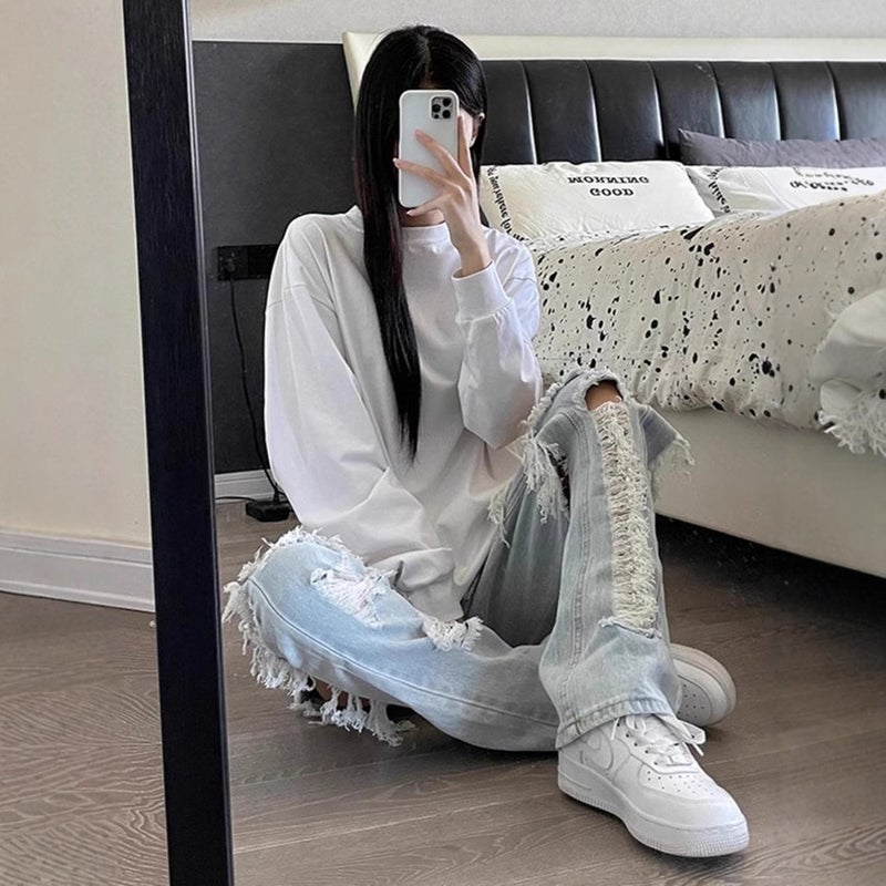 Unisex Classic Denim Jeans Loose Fit Daily Outdoor Wear - Image 5