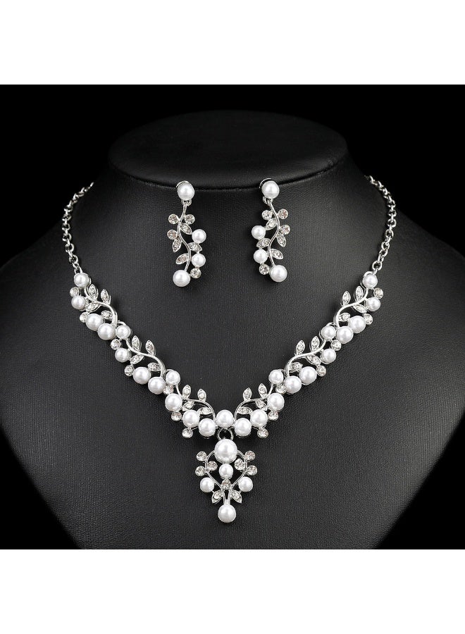 NIBEMINENT Vintage Pearl Necklace and Earring Set in Royal Style
