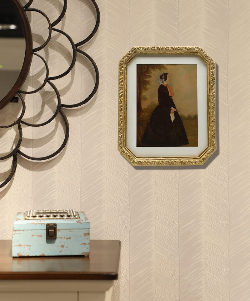 YULINK 8x10 Vintage Picture Frame  Antique Ornate Gold Octagon Photo Frame with Mat  for Tabletop and Wall Display  Decorative Retro Home Decor  Old Fashioned Photo Gallery Art - Image 4