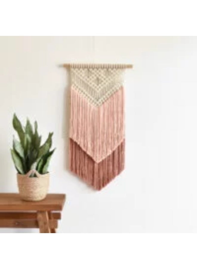 HMK CRAFTS معلقة حائط مكرمية يدوية بتدرجات لونية من الأوف وايت إلى الكشمير  - ديكور بوهيمي مودرن منسوج بخيوط القطن الطبيعي - Image 1