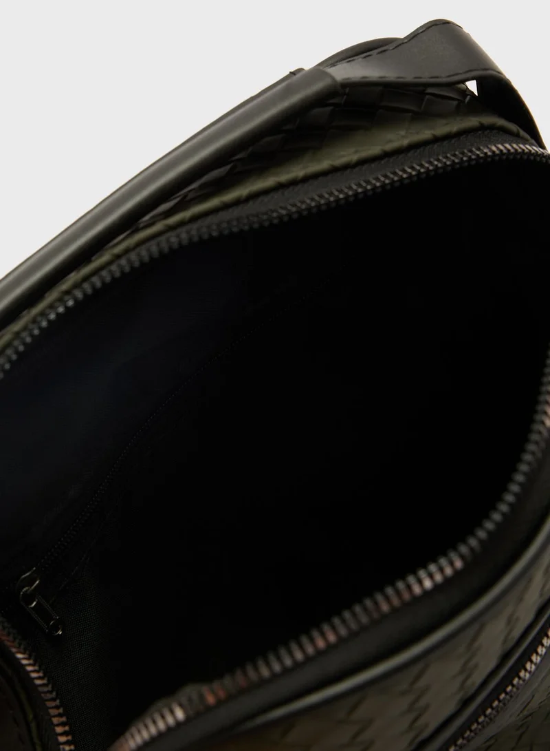 Robert Wood Casual Messenger Bag