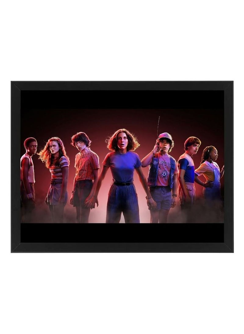 إم إي سي سترينجر ثينجز إطار ملصق حائط فني 21x30 سم - Image 1