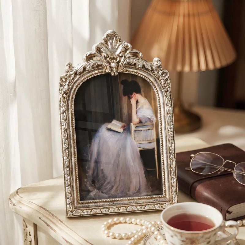 Cuspin إطار صور أبيض مقاس 8×10 من ، إطار صور مزخرف من الراتنج بنقوش، مع واجهة زجاجية، تصميم عتيق لتزيين المنزل أو كهدية. - Image 3